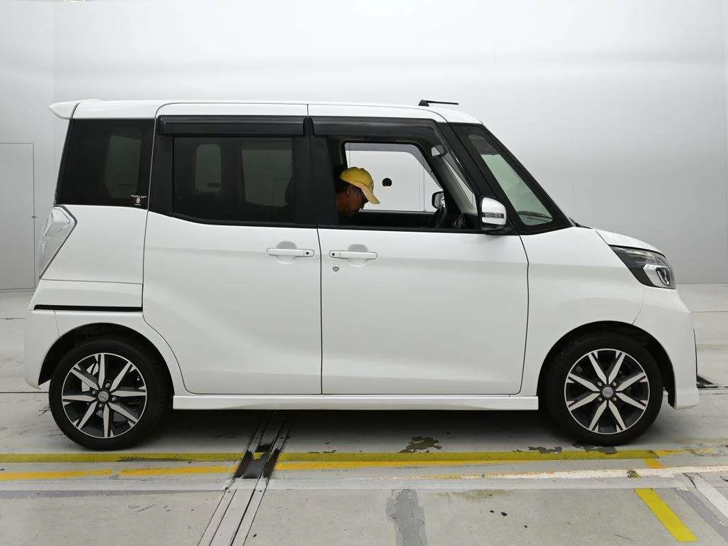 Nissan Dayz Roox B21A 2018